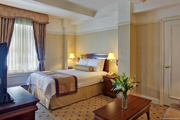 Wellington Hotel (New York)